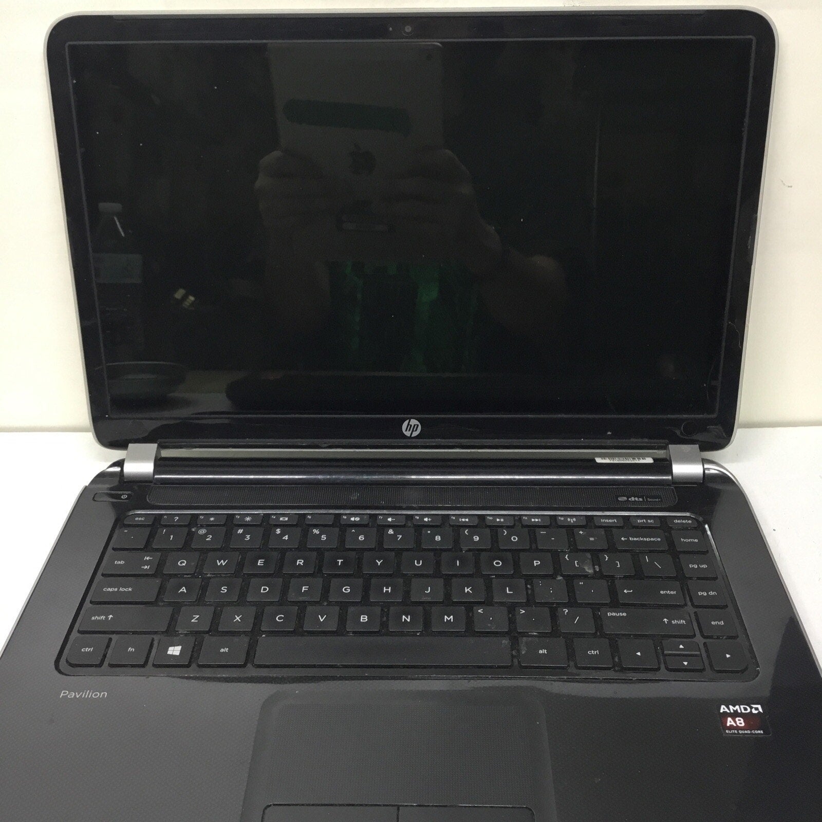 HP 14-F027CL Pavilion Laptop AMD A8-5545M APU Radeon FOR PARTS READ DESC