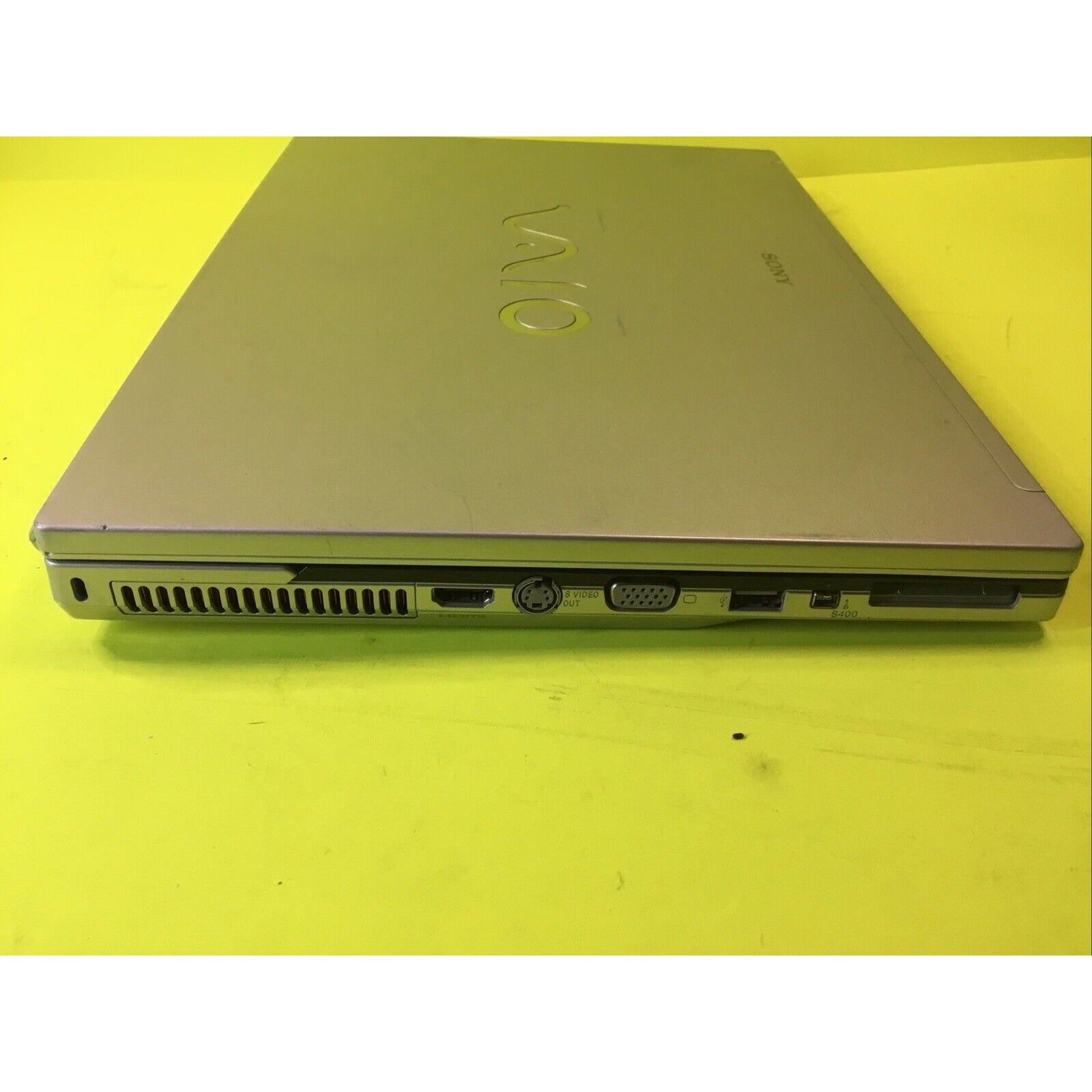 Sony Vaio PCG-392L Laptop FOR PARTS REPAIR or RECYCLE