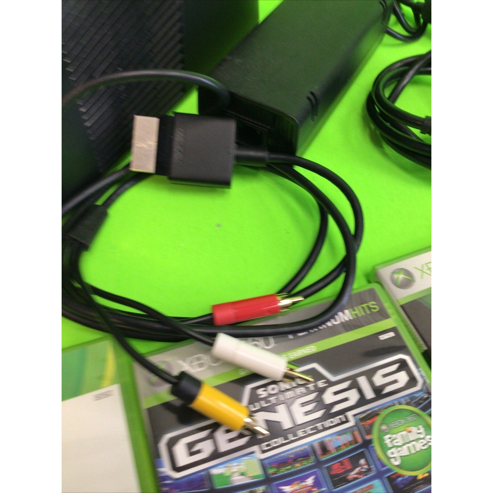 Microsoft Xbox 360 S 2GB Console Bundle With Kinect 2 Controllers 5 Games