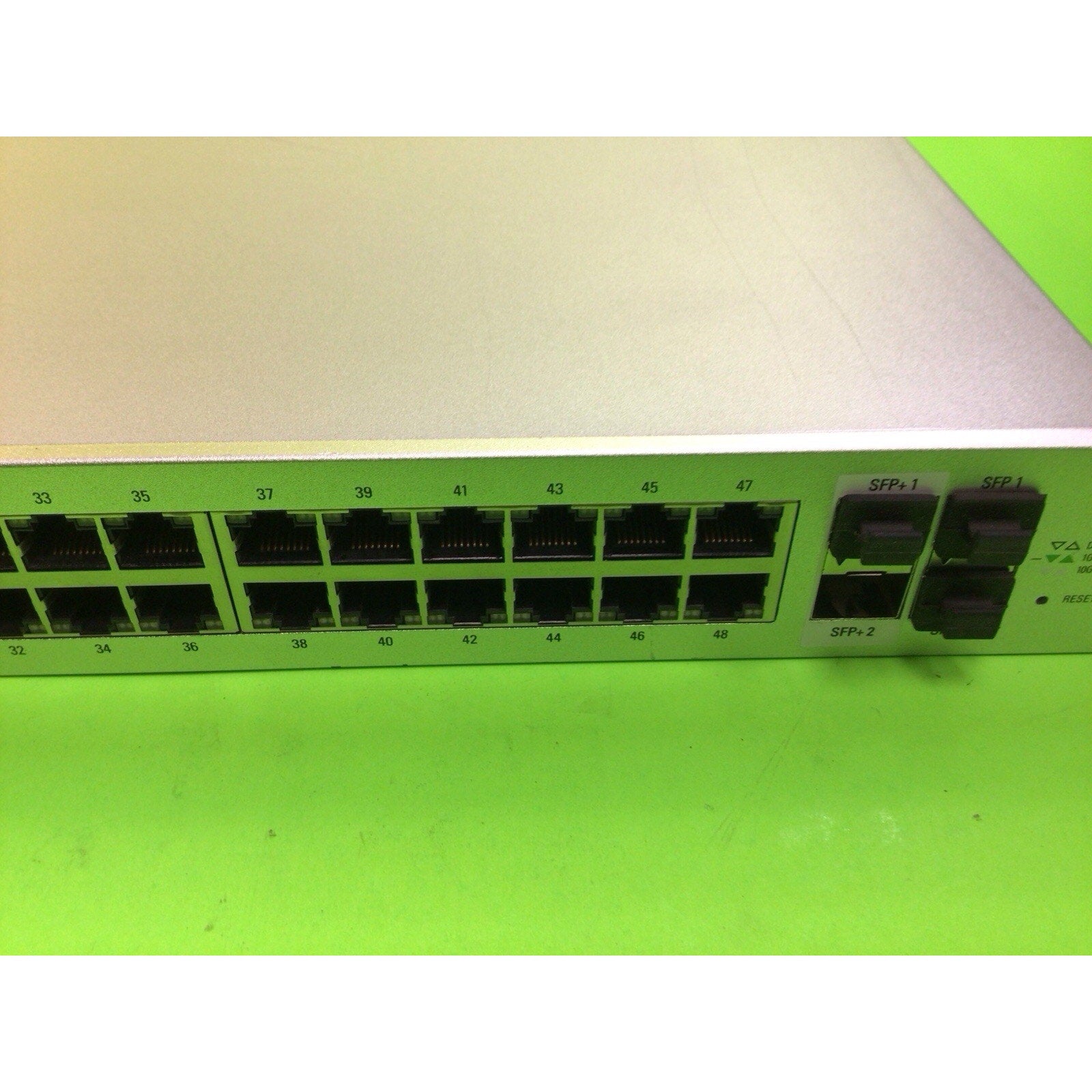 Ubiquiti US-48-750W 70Gbps 48ports 750W Managed Ethernet Switch