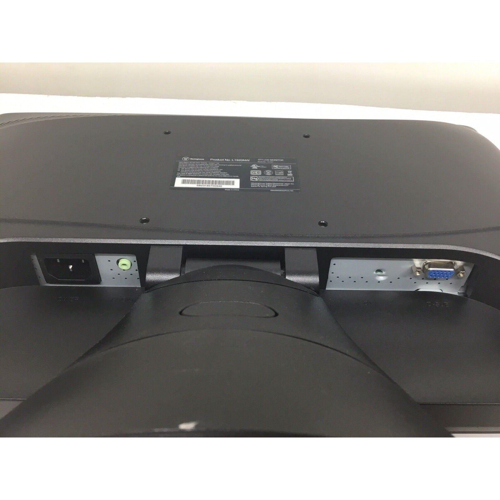 Westinghouse L1920NW 18.5" Widescreen Flat-Panel LCD HD Monitor Black