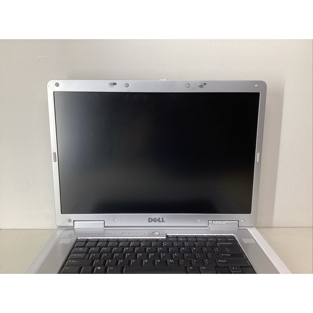 Dell Inspiron 9300 17" Laptop Intel Centrino 768MB RAM - For Parts