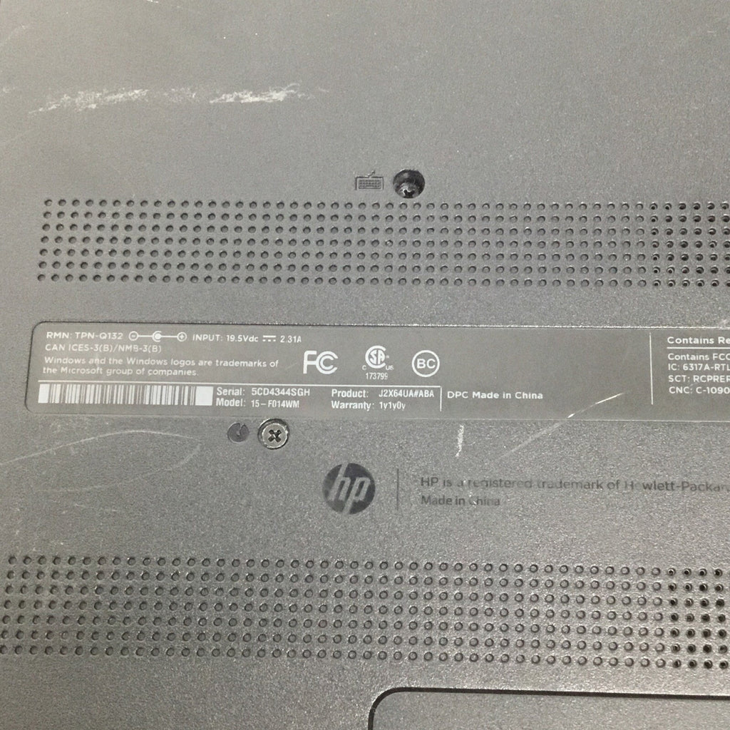 HP 15-F014WM 15.6" AMD A8-6410 4GB Ram No Adapter Bad Battery 640GB Parts Only