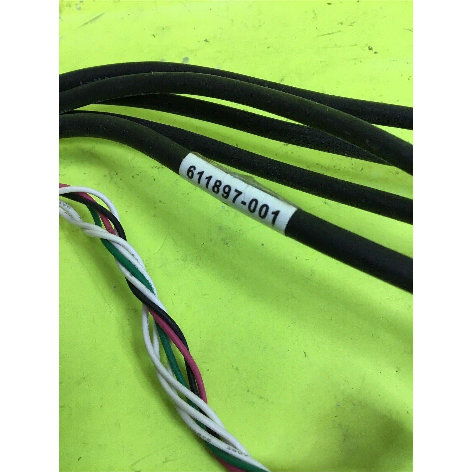 HP 611897-001 Computer Power Button USB Audio Assembly with Cables