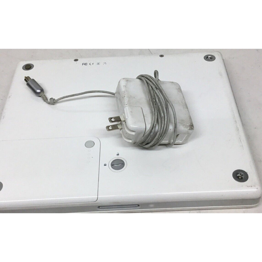 Apple iBook G4 Laptop Bundle with Charger