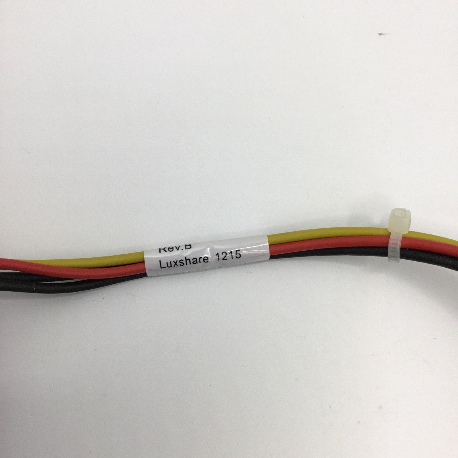 HP Compaq Elite 8300 8200 8100 8000 SATA 4-Pol Power Cable 577799-001 625262-001