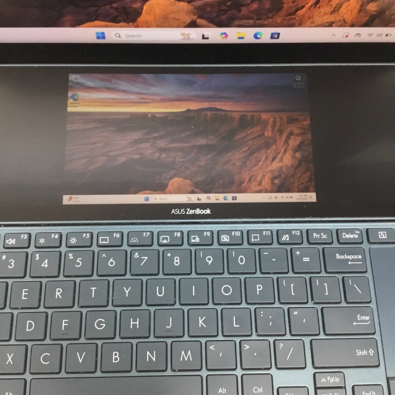 ASUS Zenbook UX482EGR i7-1195G7 2.9GHz 16GB RAM 1TB GeForce MX450