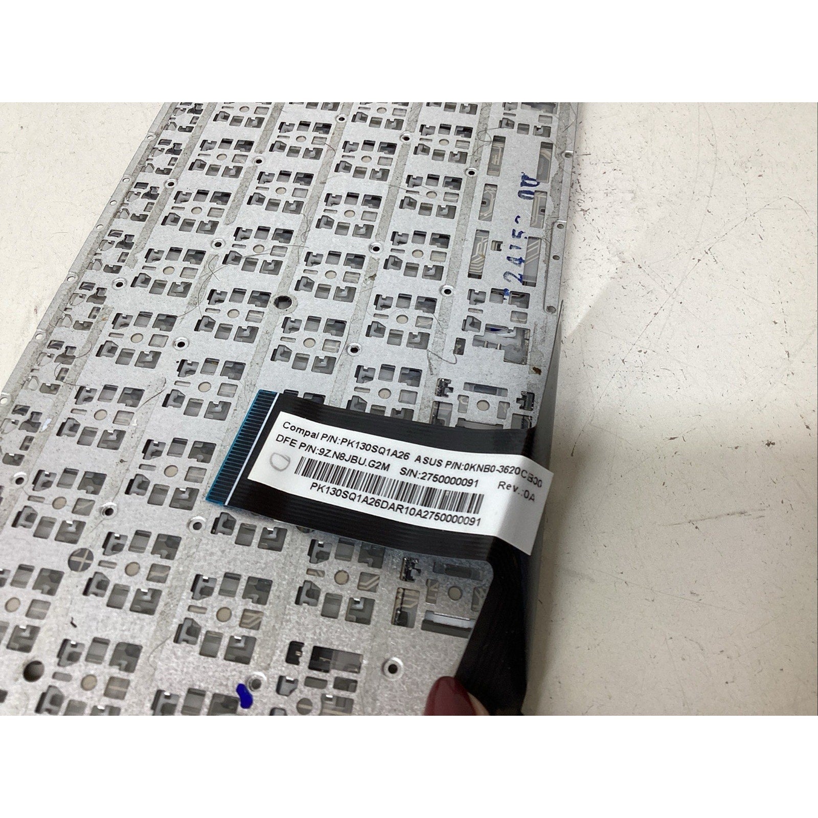 ASUS Keyboard 0KNB0-563DUS00 PK130SQ1A26 - For Parts
