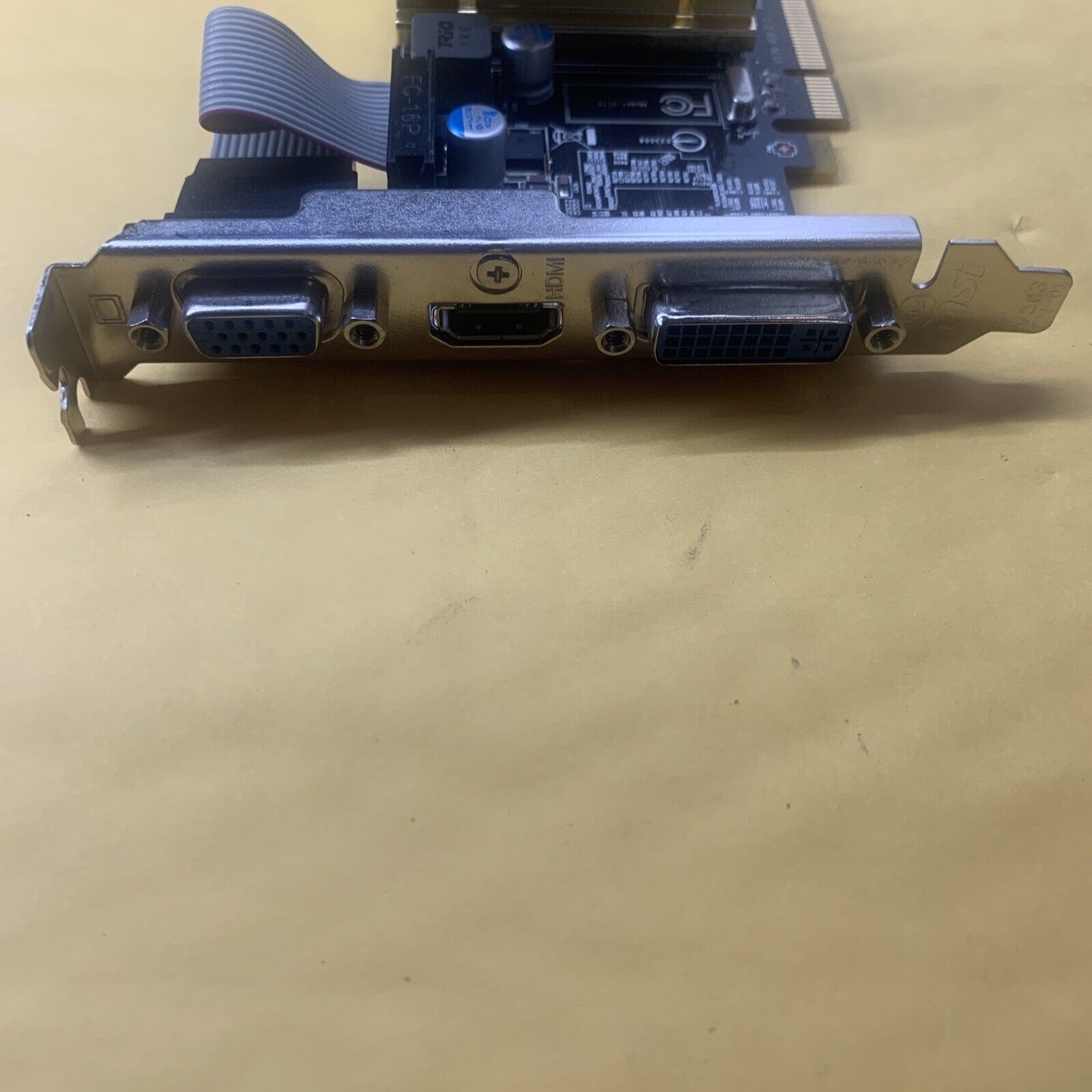 MSI R4550 MD1GH R4550-MD1GH 1GB PCI Express 2.0 x16 2560 x 1600 HDMI Video Card