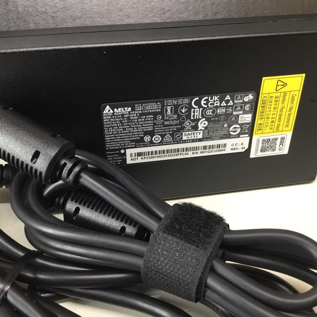 Acer Nitro 16 Gaming Laptop Ryzen 7 RTX 4050 16GB DDR5 1TB NVME AN16-41-R6WV