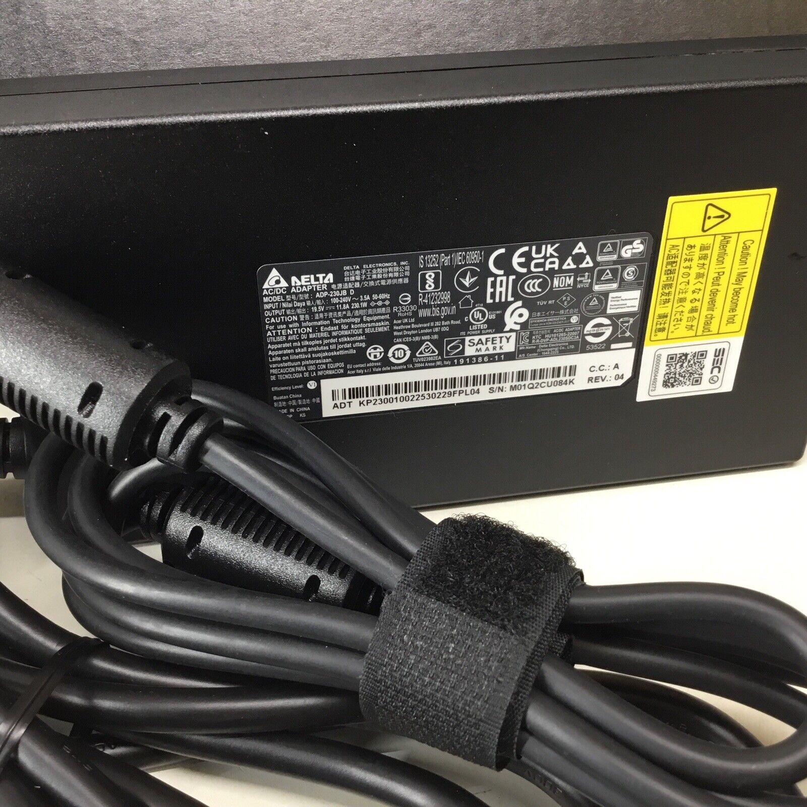 Acer Nitro 16 Gaming Laptop Ryzen 7 RTX 4050 16GB DDR5 1TB NVME AN16-41-R6WV