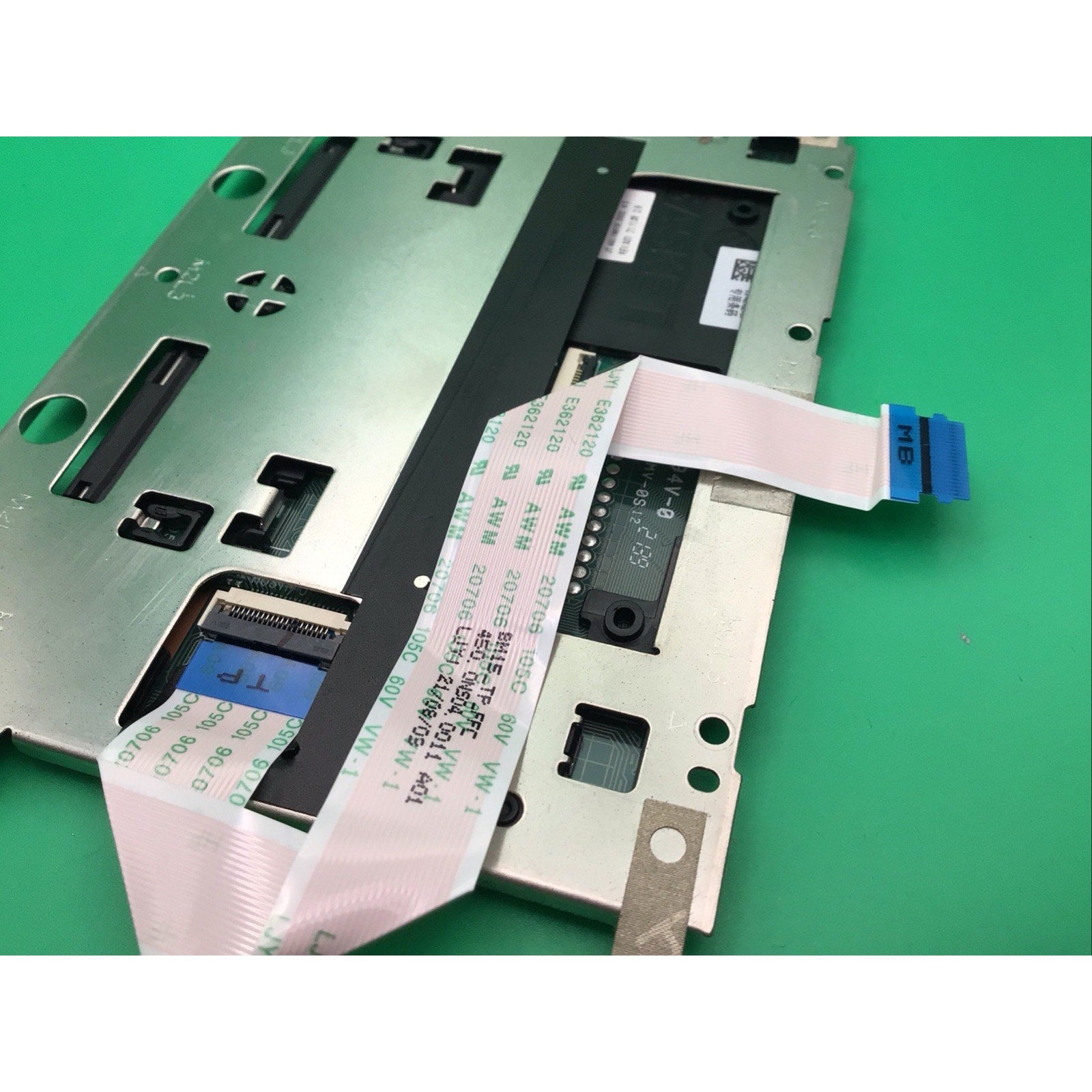 Dell Latitude 5521 Touch Pad with Flex cable E88441