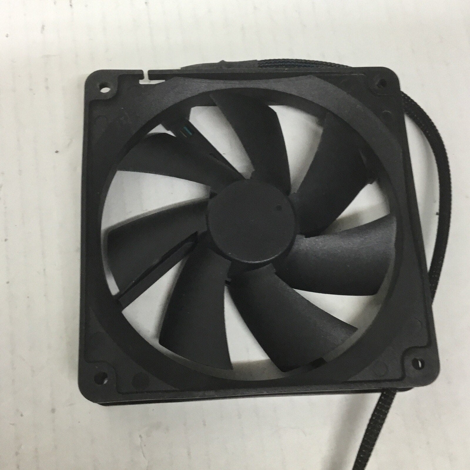 Corsair 120MM Fan 4 Pin