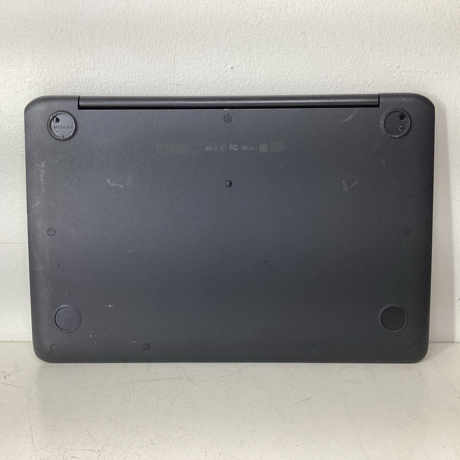 HP Chromebook 14-ca061dx 14" Chromebook Intel Celeron N3550 4GB RAM 32GB eMMC