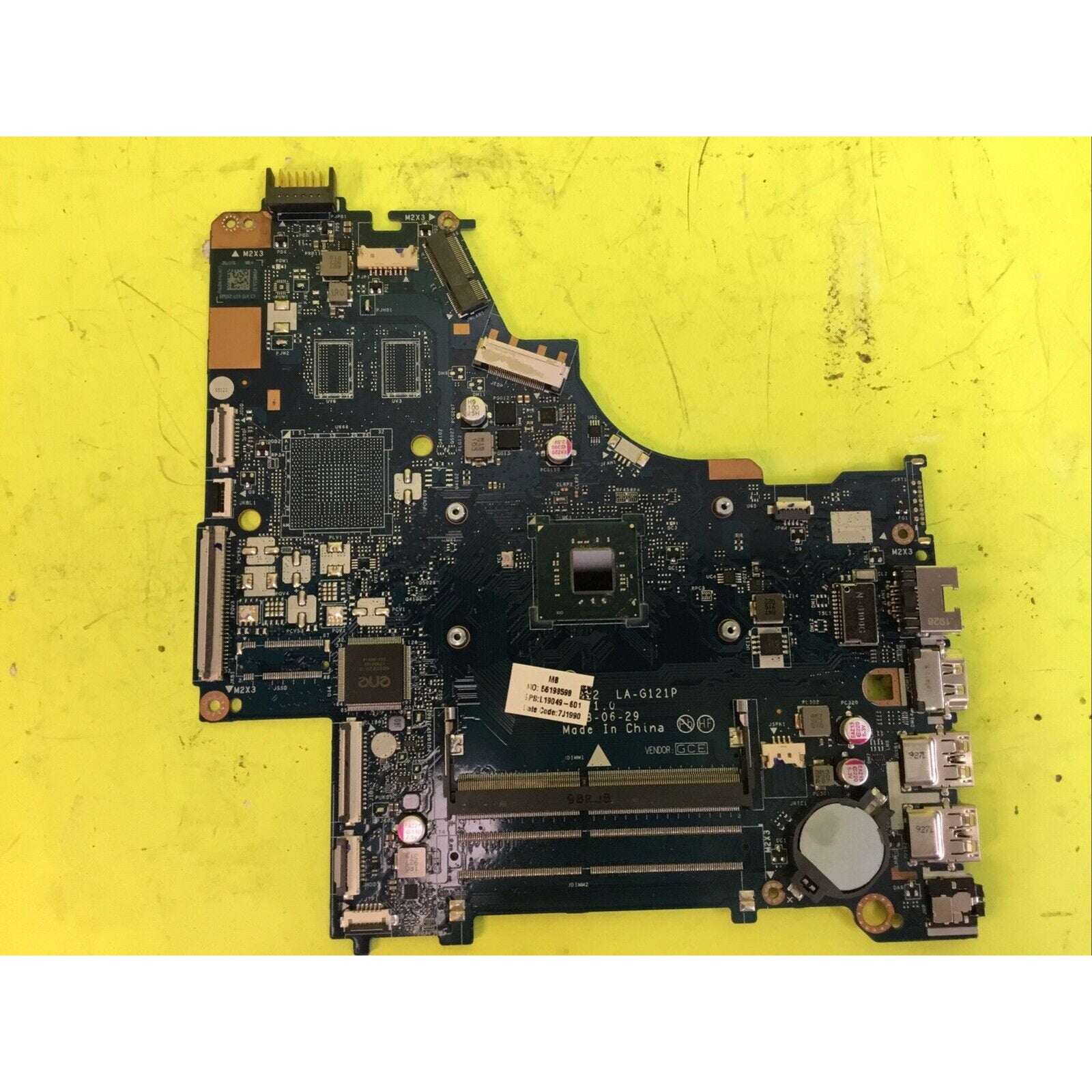 HP 15-BS212WM MOTHERBOARD INTEL CELERON N4000 L19049-601 FOR PARTS or REPAIR