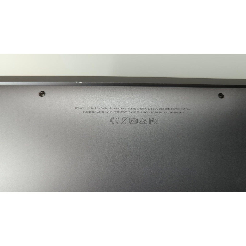 MacBook Air 13" - Core i5, 8GB RAM, 128GB SSD - A1932