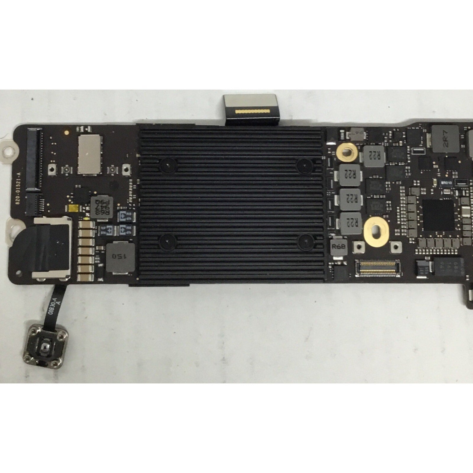 Macbook Air A1932 13.3 2019 Logic Board i5 1.6GHz 8GB 820-01521-A *Read