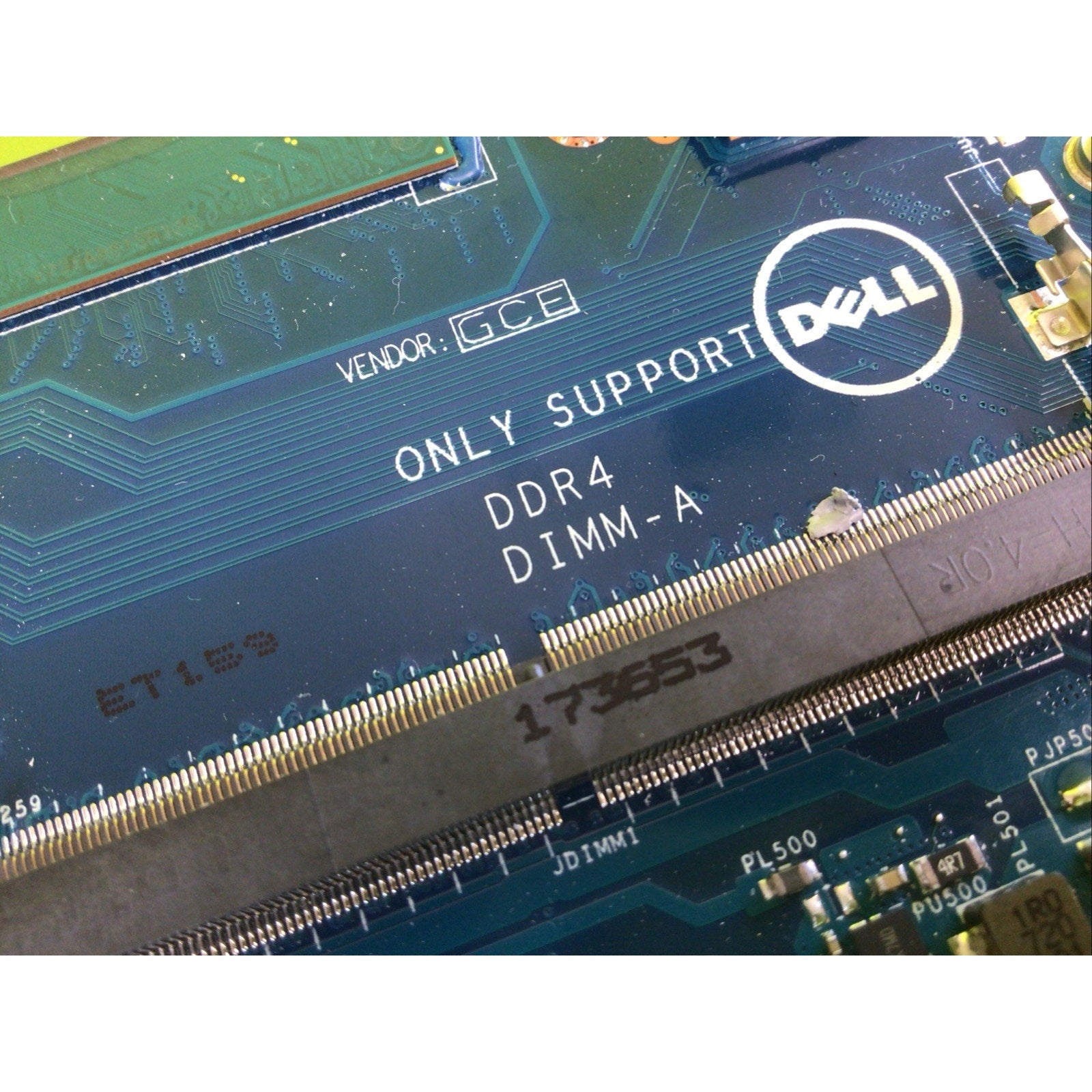 DELL XPS 9560 Motherboard i7-7700HQ 2.80Ghz NVIDIA GTX 1050 YH90J LA-E331P