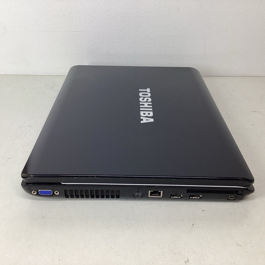 Toshiba Satellite A215-S7437 Laptop AMD Turion 64 X2 2GB RAM 120GB SSD-For Parts